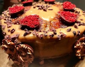 Banana stracciatela cake at Pastelaria 6Sentidos in Charneca Da Caparica