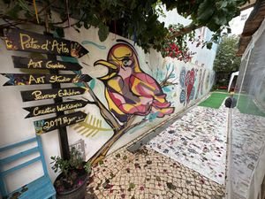 A bird in the hand   at Armazem Integral in Portimao