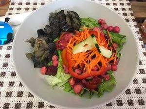 Salada de grão com esmagada de beringela e courgete  at Armazem Integral in Portimao