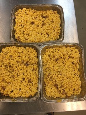 Mac & Cheez with seitan bacon and sun-dried tomatoes at Twilight & Lemongrass in Avondale Estates