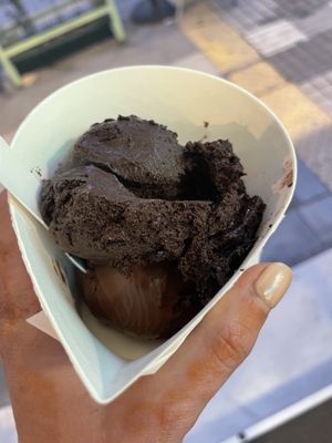 Vegan chocolate and chocolate sorbet💗#Veganuary at Full Spoon in Athens
