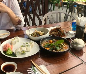 curry, pasta, veggies, sushi rolls at Chinar in Baku