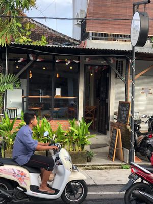 store front at Vinny's Warung in Canggu