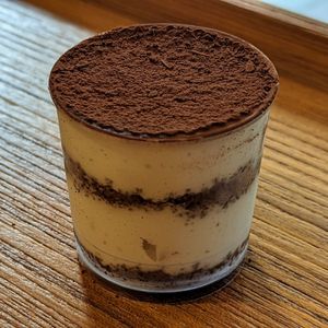Vegan tiramisu #Veganuary at Yiihotang 一禾堂 - Songshan District in Taipei