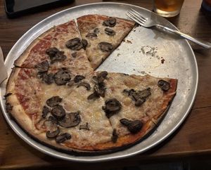 10” Vegan cheese, thin crust pizza with mushrooms   at The Fridge in Lancaster
