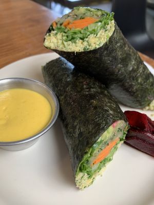Raw nori rolls at Huacamole Vegan Food in San Pedro