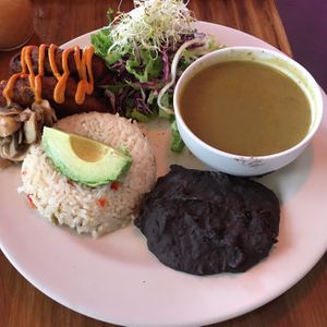 Rice, Platanos, Black Bean Paste, Mushrooms, Salat, Soup of the day at Huacamole Vegan Food in San Pedro