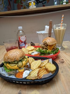 Crispy Vegan Chicken & Oyster burgers at Huacamole Vegan Food in San Pedro