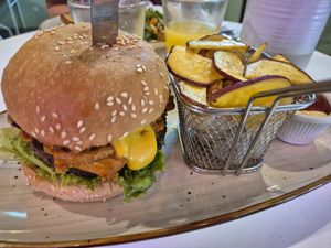 Burger at Huacamole Vegan Food in San Pedro