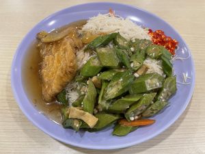 Economic Bee Hoon  at Ji Ling Vegetarian 吉淩素食 in North Singapore