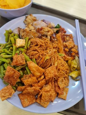 Economy Mee Hoon ~ 25/3/23 at Ji Ling Vegetarian 吉淩素食 in North Singapore
