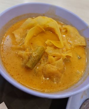 Curry veg ~ 25/3/23 at Ji Ling Vegetarian 吉淩素食 in North Singapore