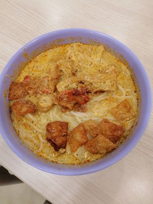 Laksa at Ji Ling Vegetarian 吉淩素食 in North Singapore