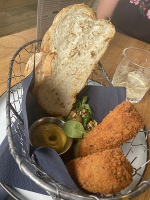 🍞  at Mr. & Mrs. Watson in Amsterdam