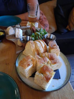 Brood and cheese at Mr. & Mrs. Watson in Amsterdam