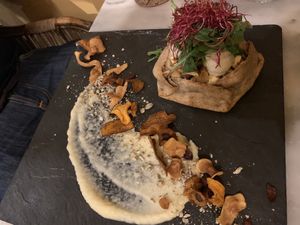 Back to the roots at Mr. & Mrs. Watson in Amsterdam