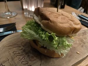 Burger with tempeh bacon at Mr. & Mrs. Watson in Amsterdam