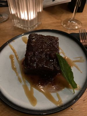 Sticky toffee cake at Mr. & Mrs. Watson in Amsterdam