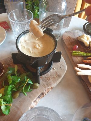  at Mr. & Mrs. Watson in Amsterdam