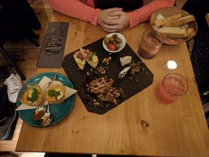 Entree of a three course dish at Mr. & Mrs. Watson in Amsterdam