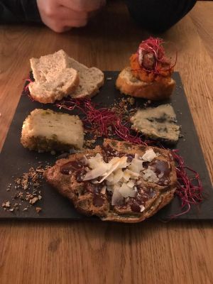 Mr and mrs Watson cheese platter at Mr. & Mrs. Watson in Amsterdam