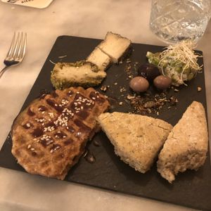 All stars starter at Mr. & Mrs. Watson in Amsterdam