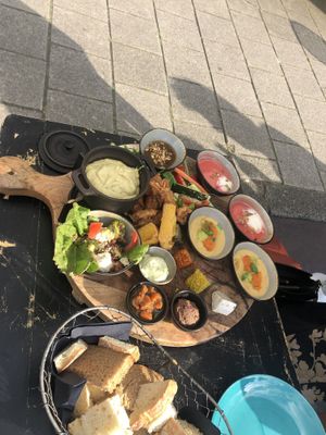 Shared dinerplate  at Mr. & Mrs. Watson in Amsterdam