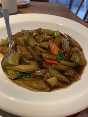 Eggplant (super oily) at Zǎozǐ Shù - Vegetarian Life Style - Gubeii in Shanghai