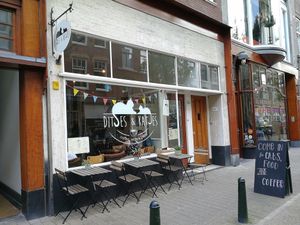 Cat café "Ditjes & Katjes" at Kattencafé Ditjes & Katjes in The Hague