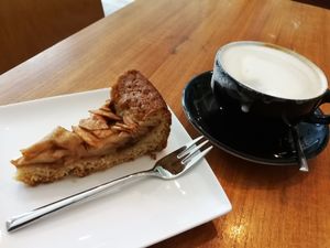 Delicious vegan apple pie. Just a small piece because it was the last one and I was late, I got a good discount ;-). at Kattencafé Ditjes & Katjes in The Hague