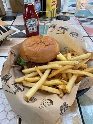 Vegan chicken less burger  at LHR - Giraffe - T5 in West London