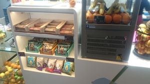 Snacks at BRU - Guapa in Zaventem