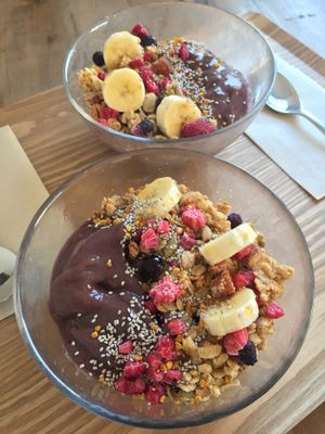 Açai bowls at plant-HOLIC in Ginowan