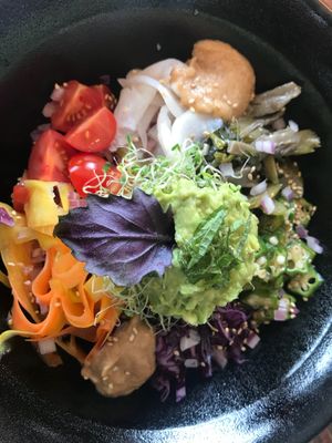 Sushi bowl  at plant-HOLIC in Ginowan
