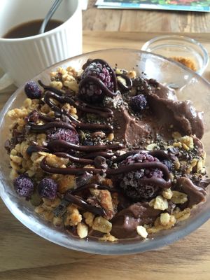 Cocoa bowl with heavenly taste! at plant-HOLIC in Ginowan