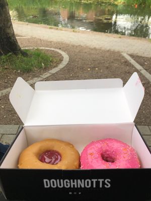 PB + J and Homer at Doughnotts in Nottingham