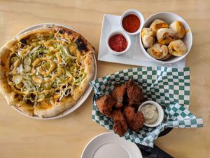 Big Mack pizza and cheddar balls are my go to favorites at Die Pie in Edmonton