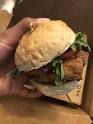 chicken burger at Die Pie in Edmonton