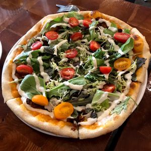 BLT pizza 👌🏻 at Die Pie in Edmonton