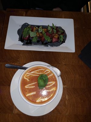 Beet salad and tomato soup 👌 at Die Pie in Edmonton