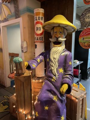 Decor  at Mellow Mushroom in Destin