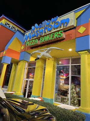 Storefront   at Mellow Mushroom in Destin