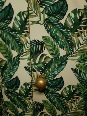 everywhere is banana leaf! at Organic Caffe in Lisbon