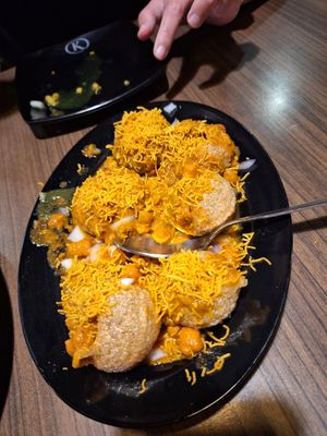 Masala puri at Komala's Restaurant - Little India in Central Singapore