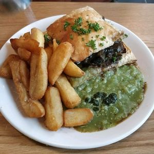 Mushroom and Ale Pie - vegan at Mildreds - Dalston in East London