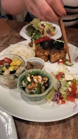 Plate at Tofu Room Dy's in Tokyo