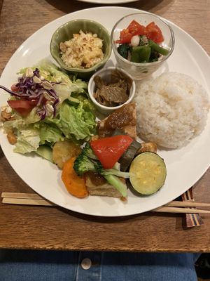 Rice lunch plate   at Tofu Room Dy's in Tokyo