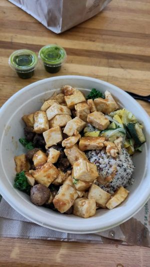 Self-made bowl with mushrooms, tofu, kale and quinoa at Beehive Kitchen - Andrews Ave in Fort Lauderdale