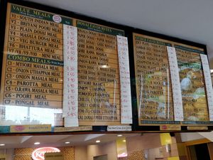 Plain Thosai, Masala tbosai, prata, idly are suitable for vegans at Komala's Restaurant - Farrer Park in Central Singapore