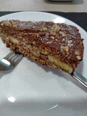 Banana & chocolate vegan cake at Cafeteria Reina in Lugo